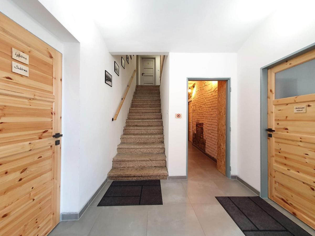 Apartmány U Muzea Horní Blatná Exterior foto