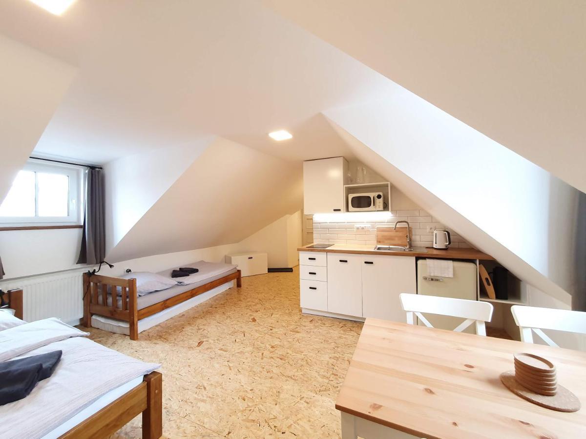 Apartmány U Muzea Horní Blatná Exterior foto
